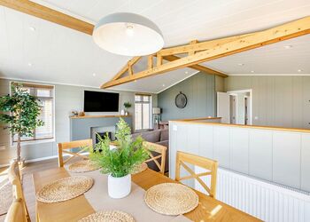 Oak View Lodge - Windmill Retreat & Spa, Glastonbury