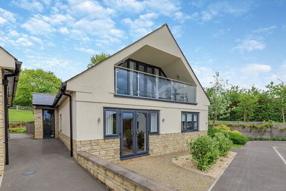 The Sail Loft - Windmill Retreat & Spa, Glastonbury