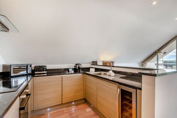 The Sail Loft - Windmill Retreat & Spa, Glastonbury