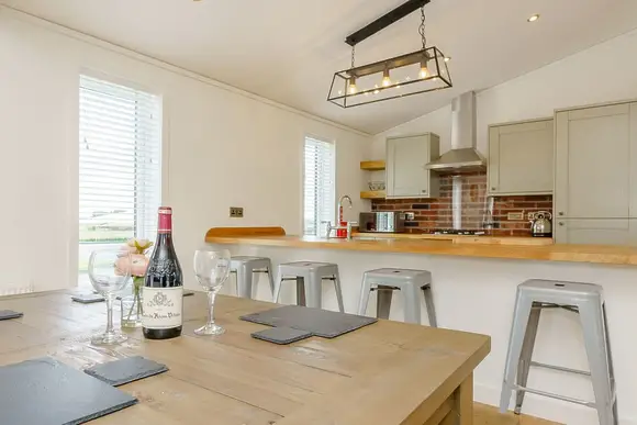 Heron - Winston Farm Lodges, Tetchill