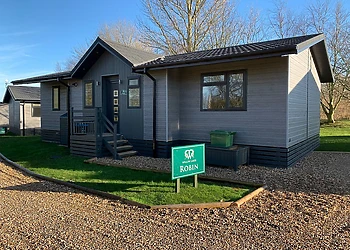 Robin Lodge 