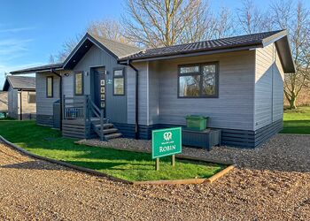 Robin Lodge - Willow Lakes Lodges, Ashby cum Fenby