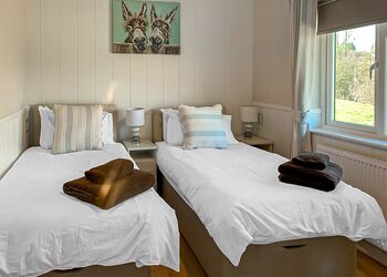 Robin Lodge - Willow Lakes Lodges, Ashby cum Fenby