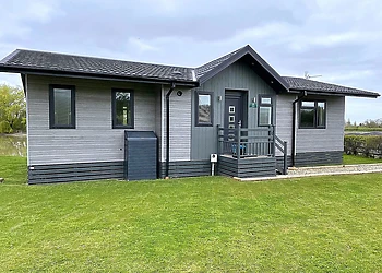 Kite Deluxe Lodge