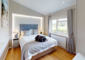 Kite Deluxe Lodge - Willow Lakes Lodges, Ashby cum Fenby