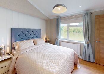 Kite Deluxe Lodge - Willow Lakes Lodges, Ashby cum Fenby