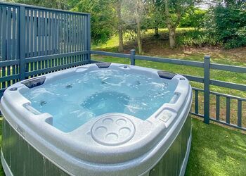 Pheasant Lodge - Willow Lakes Lodges, Ashby cum Fenby