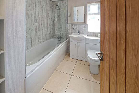 Kingfisher Lodge - Willow Lakes Lodges, Ashby cum Fenby