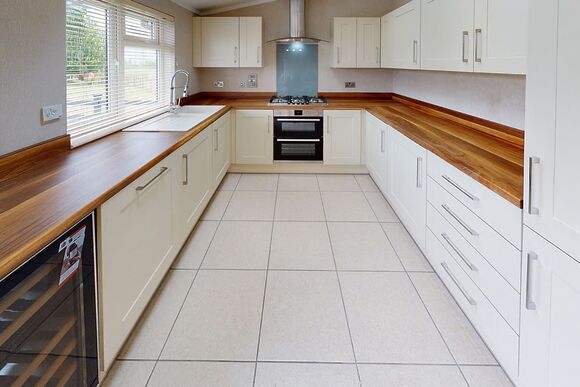 Kite Deluxe Lodge - Willow Lakes Lodges, Ashby cum Fenby