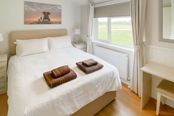 Partridge Lodge - Willow Lakes Lodges, Ashby cum Fenby