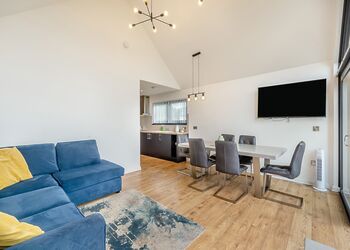 Captain Cook - Wyke Lodges, Guisborough