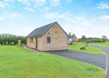 Journey&rsquo;s End - Wyke Lodges, Guisborough