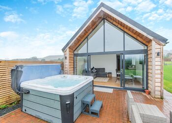 Topping View - Wyke Lodges, Guisborough