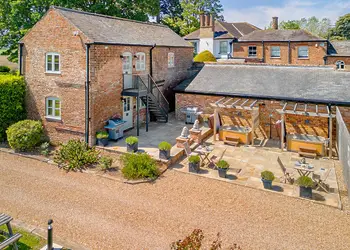 Woad Mill Barns, Boston