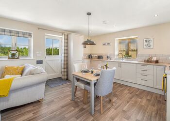 Thyme &ndash; First Floor - Woad Mill Barns, Boston