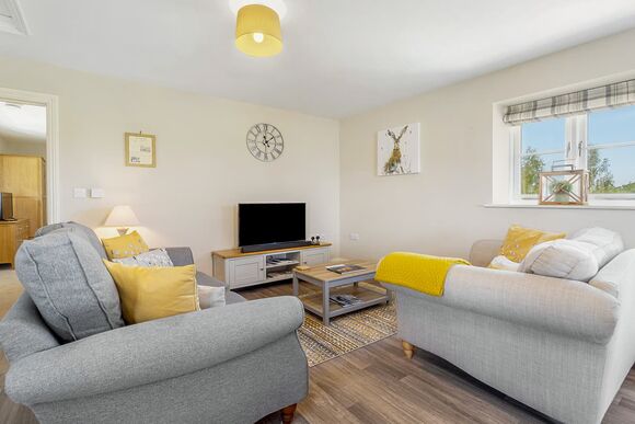 Thyme &ndash; First Floor - Woad Mill Barns, Boston