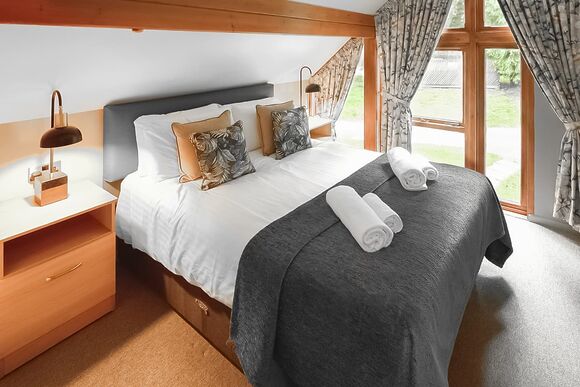 3 Bed Log Cabin - Whitemead Forest Park, Forest of Dean