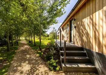 Woad Mill Lakeside Lodges, Boston