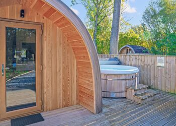 Oaktree Pod - Woodthorpe Leisure Park, Woodthorpe