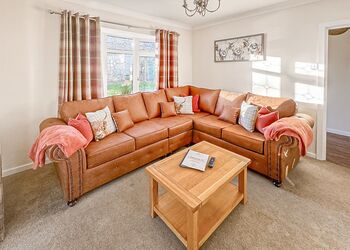 Woodlands Bungalow WF - Woodthorpe Leisure Park, Woodthorpe