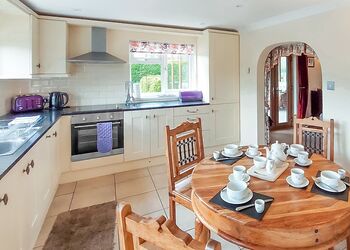 Chestnut Cottage - Woodthorpe Leisure Park, Woodthorpe