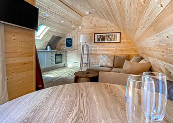 Acorn Couples Retreat - Woodthorpe Leisure Park, Woodthorpe