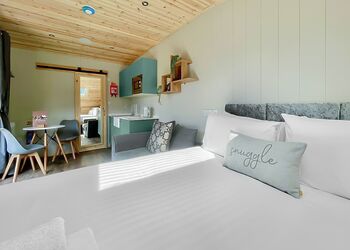 Maple Couples Pod - Woodthorpe Leisure Park, Woodthorpe