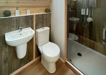 Maple Superior Couples Pod - Woodthorpe Leisure Park, Woodthorpe