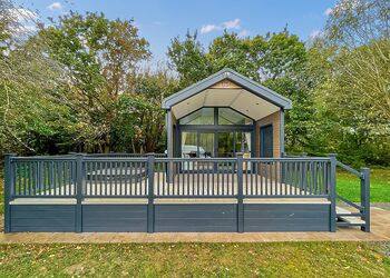 Acorn Escape Pet - Woodthorpe Leisure Park, Woodthorpe