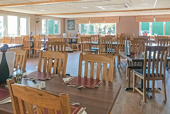 Cafe 