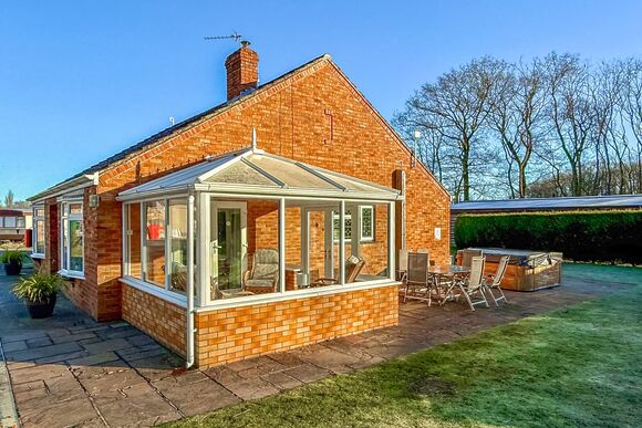 Woodlands Bungalow WF - Woodthorpe Leisure Park, Woodthorpe
