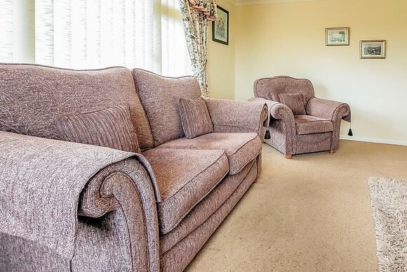 Rose Bungalow - Woodthorpe Leisure Park, Woodthorpe