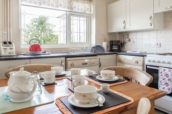 Rose Bungalow - Woodthorpe Leisure Park, Woodthorpe