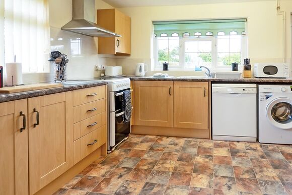 Oak Cottage - Woodthorpe Leisure Park, Woodthorpe