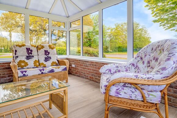 Oak Cottage - Woodthorpe Leisure Park, Woodthorpe