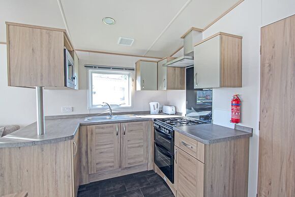 Platinum 3 Pet - Woodthorpe Leisure Park, Woodthorpe