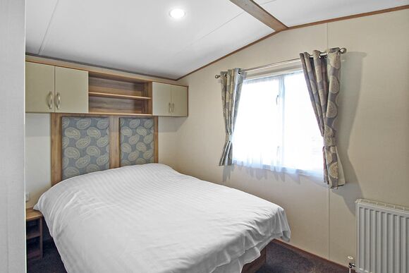 Platinum 3 Pet - Woodthorpe Leisure Park, Woodthorpe