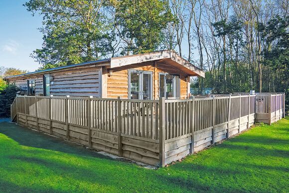  Woodlands Lodge Plus Pet - Woodthorpe Leisure Park, Woodthorpe