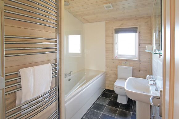  Woodlands Lodge Plus Pet - Woodthorpe Leisure Park, Woodthorpe