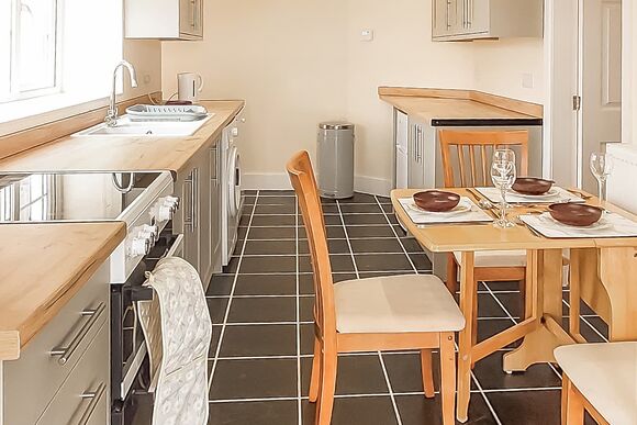 Foxglove Cottage - Woodthorpe Leisure Park, Woodthorpe