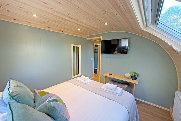 Maple Pod Plus - Woodthorpe Leisure Park, Woodthorpe
