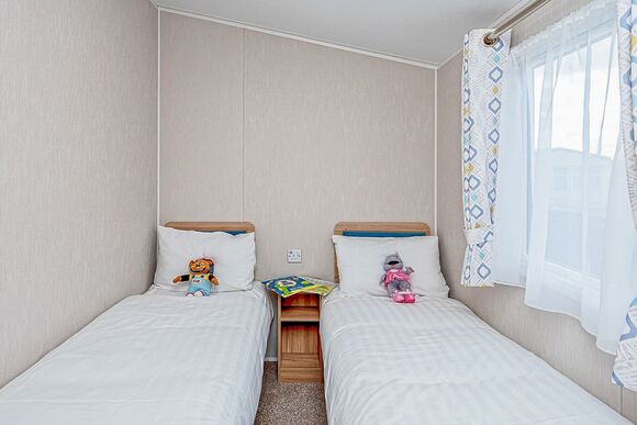 Woodlands Platinum - Woodlands Hall, Ruthin