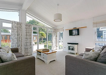 Typical Deluxe Spa Four