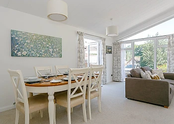 Typical Deluxe Spa Four