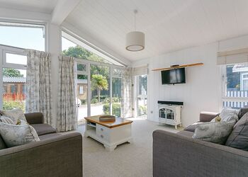 Typical Deluxe Spa Four 