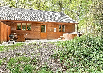 Woodland Rowan Lodge 