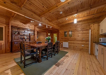 Woodland Hawthorn Lodge 