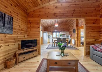 Woodland Sycamore Lodge - Woodland Park Lodges, Ellesmere