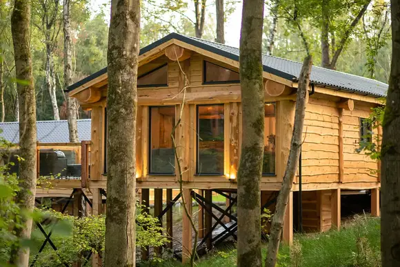 Woodland Park Lodges