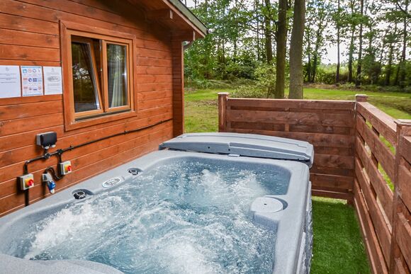 Woodland Beech Lodge - Woodland Park Lodges, Ellesmere